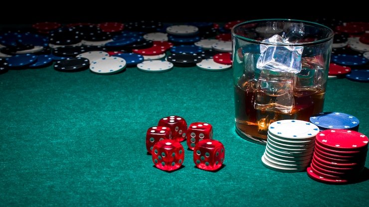Simbol liar dan scatter untuk putaran bonus Simbol liar dan scatter dalam permainan Sugar Rush